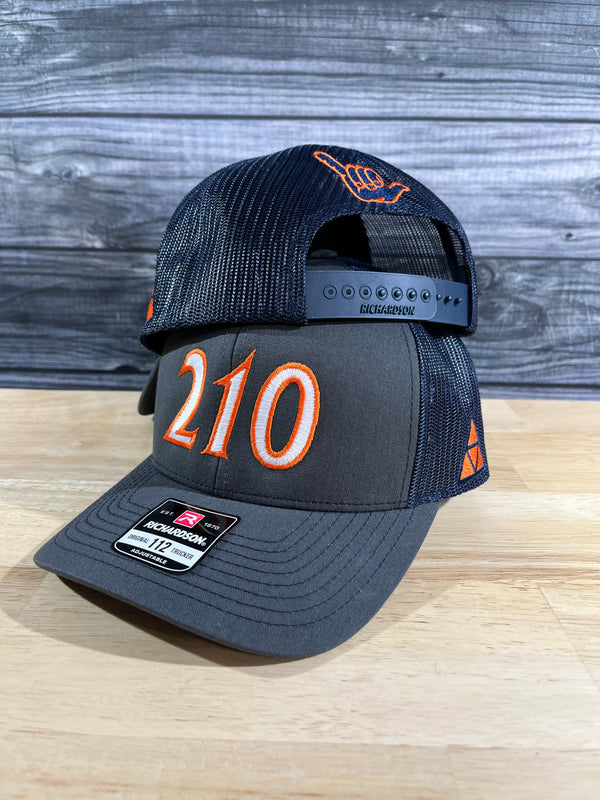 210 Classic Trucker